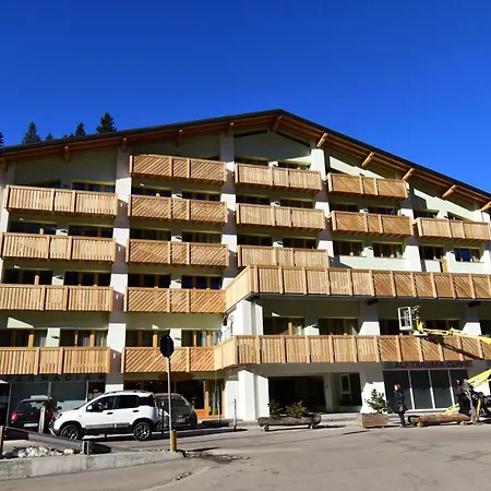 Emerald Apartamento Madonna